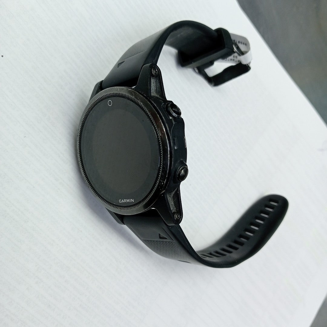 SMARTWATCH GARMIN FENIX 5S 42 MM GPS (SEMINUEVO)