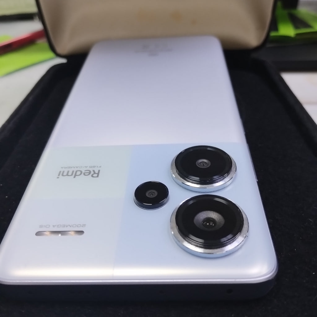 CELULAR XIAOMI REDMI NOTE 13 PRO+ 5G 23090RA98G (2023) 512 GB 12 GB RAM (SEMINUEVO)