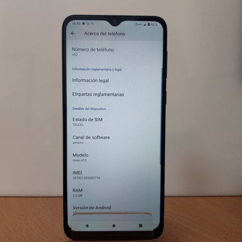 CELULAR MOTOROLA MOTO E13 XT2345-2 64 GB 2 GB RAM (SEMINUEVO)