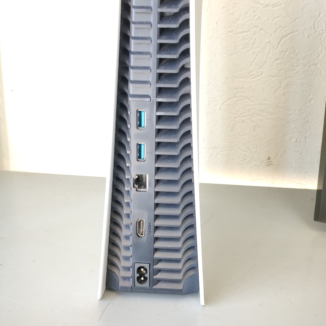 CONSOLA DE VIDEOJUEGO SONY PS5 DIGITAL 825 SSD (SEMINUEVO)