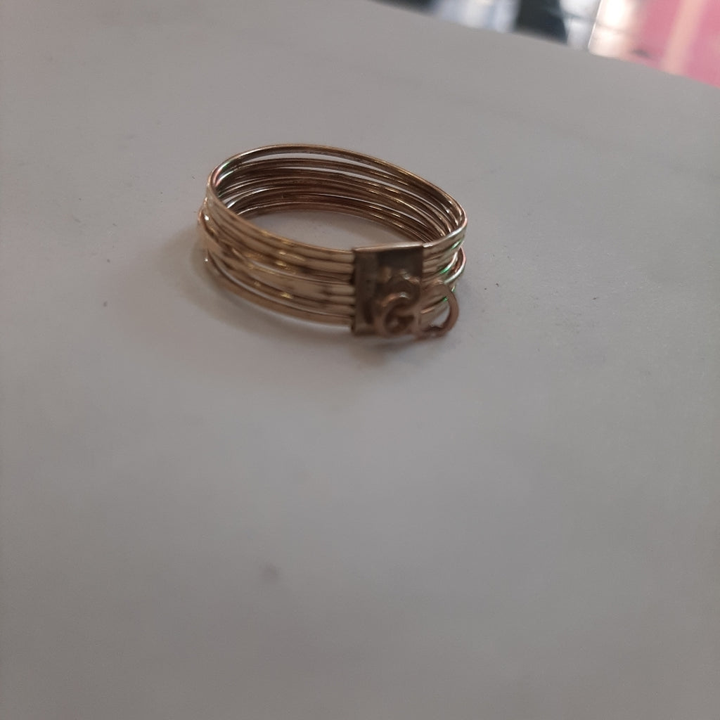 SEMANARIO DE ARGOLLAS. ORO. 10 K 2.6 GRMS (SEMINUEVO)