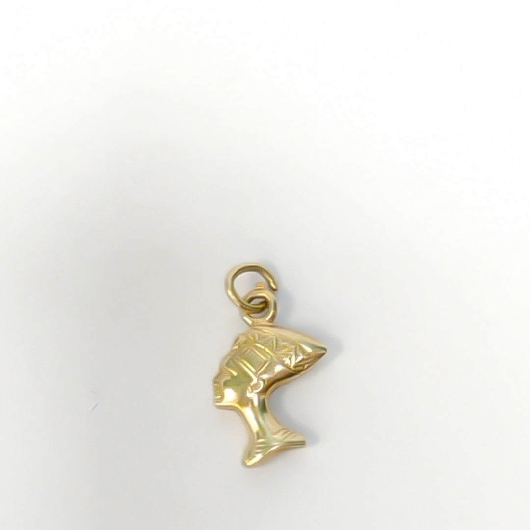 K1 0,70 GRMS 14 K ESPECIFICACIONES COMPLEMENTARIAS DIJE NEFERTITI ROTA REZA PERO (SEMINUEVO)