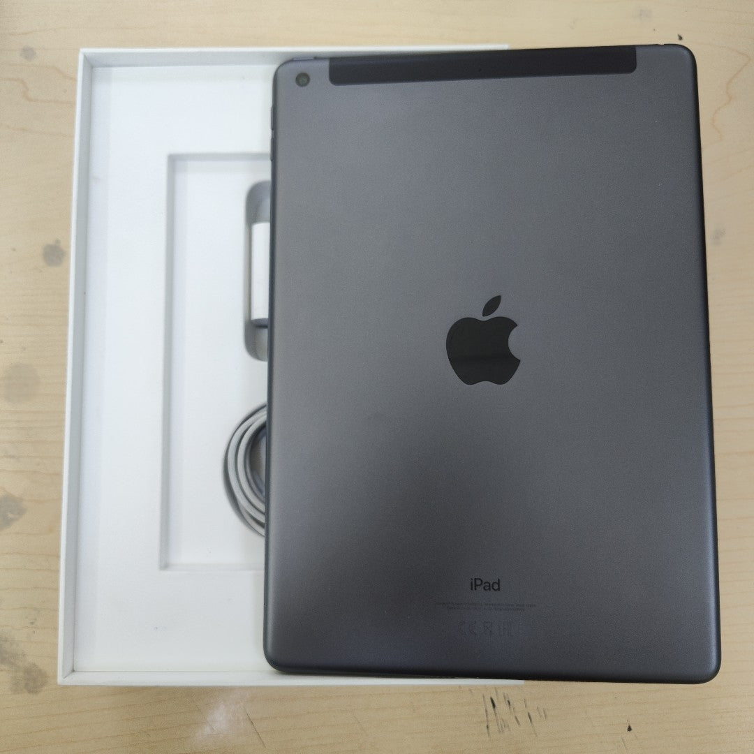 TABLETA APPLE IPAD 9 A2604 64 GB 3 GB RAM (SEMINUEVO)