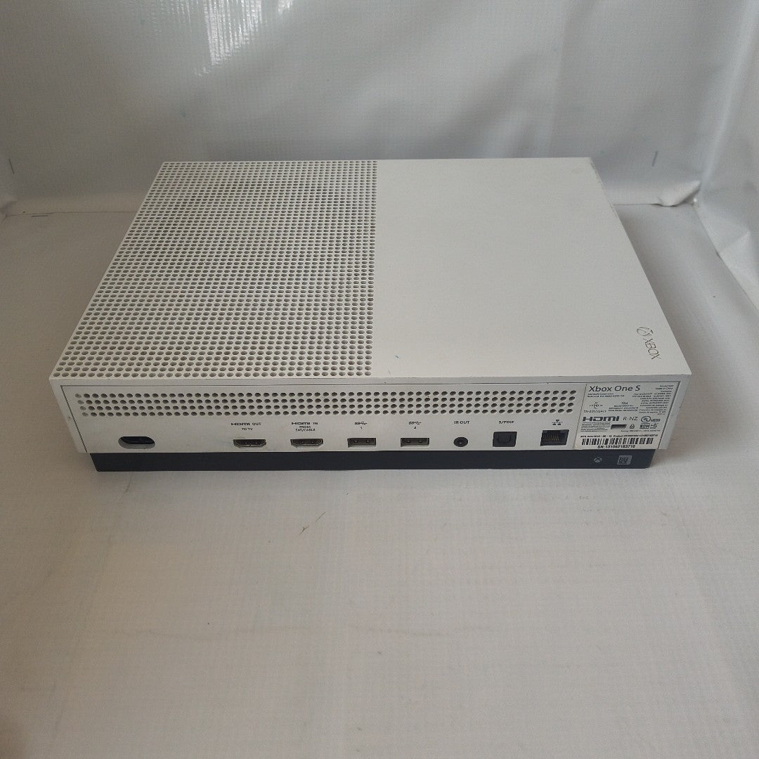 CONSOLA DE VIDEOJUEGO MICROSOFT XBOX ONE S 1 TB (SEMINUEVO)