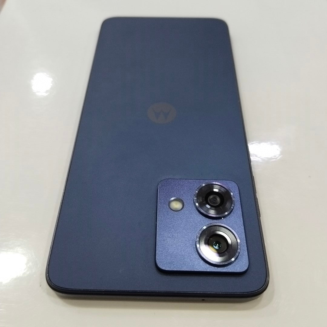 CELULAR MOTOROLA MOTO G84 XT2347-1 (2023) 256 GB 8 GB RAM (SEMINUEVO)