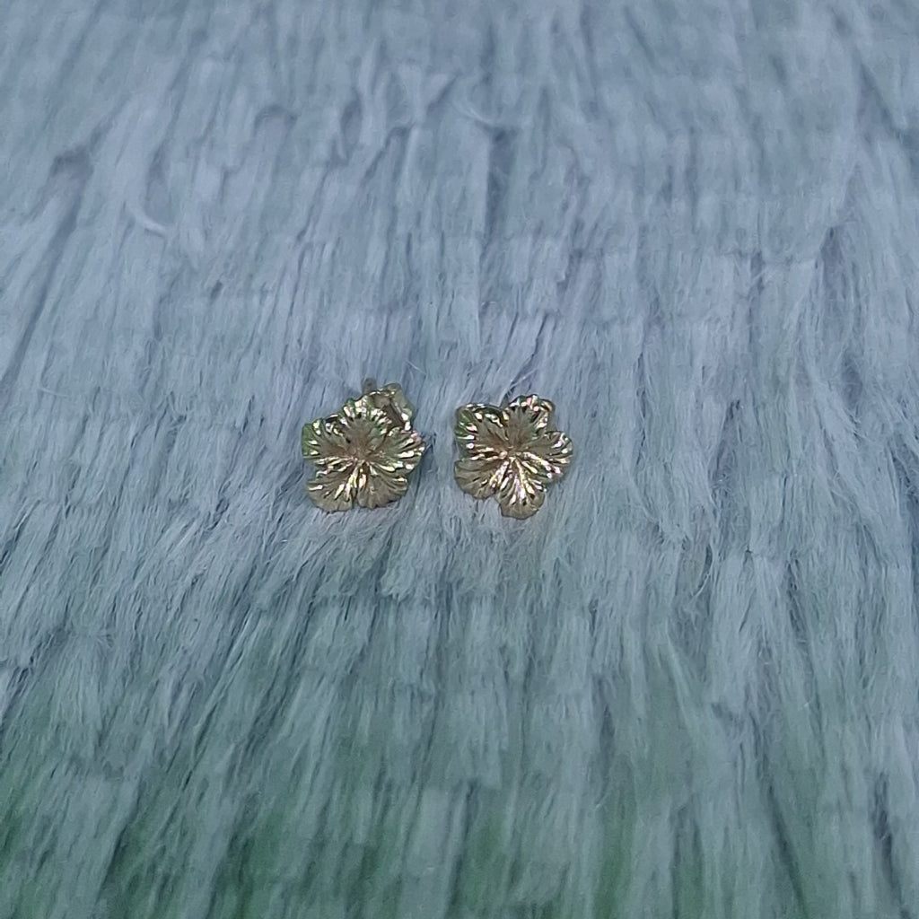 BROQUELES ORO 14K 0.9 (NUEVO)