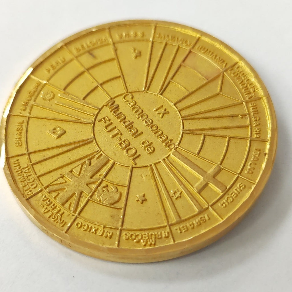 MEDALLA CONMEMORATIVA. ORO. 21 K 41.7 GRMS (SEMINUEVO)