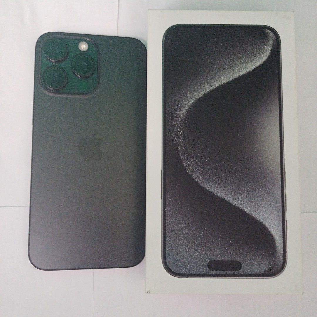 CELULAR APPLE IPHONE 15 PRO MAX A3105 (2023) 256 GB 8 GB RAM (SEMINUEVO)