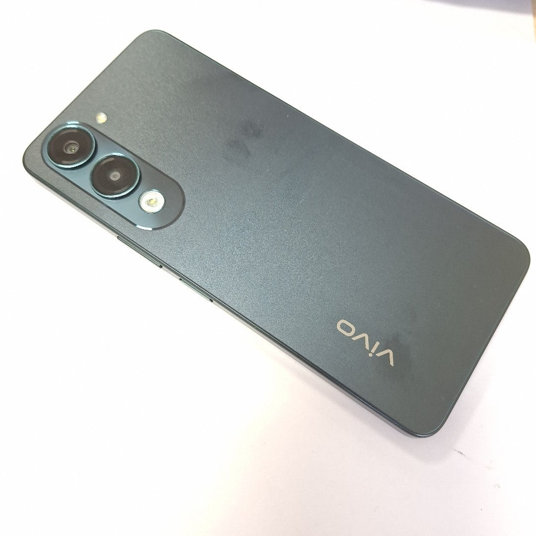 CELULAR VIVO Y04 V2430 (2025) 256 GB 4 GB RAM (SEMINUEVO)