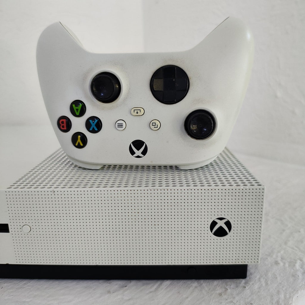 CONSOLA DE VIDEOJUEGO MICROSOFT XBOX ONE S 1 TB (SEMINUEVO)