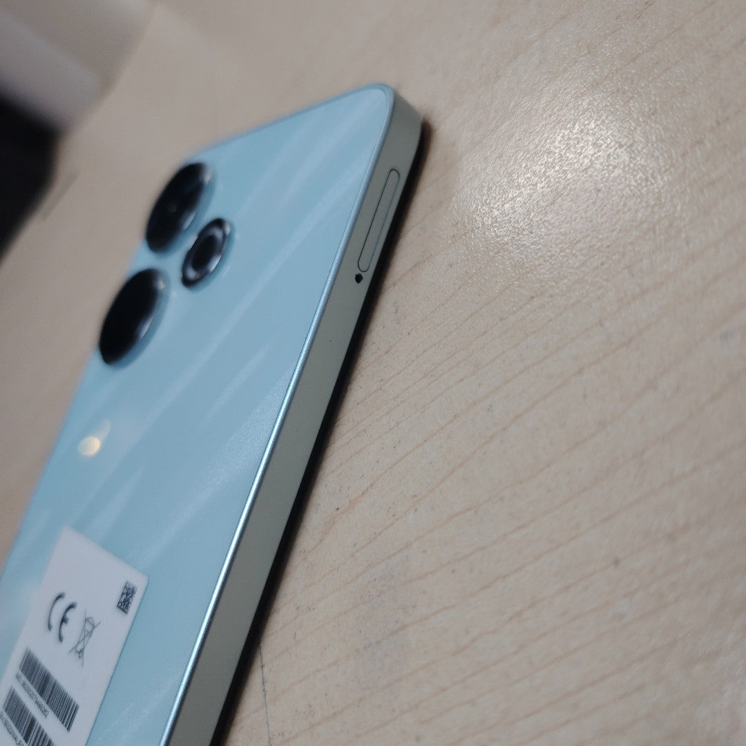 CELULAR XIAOMI REDMI 13 24049RN28L (2024) 256 GB 8 GB RAM (SEMINUEVO)