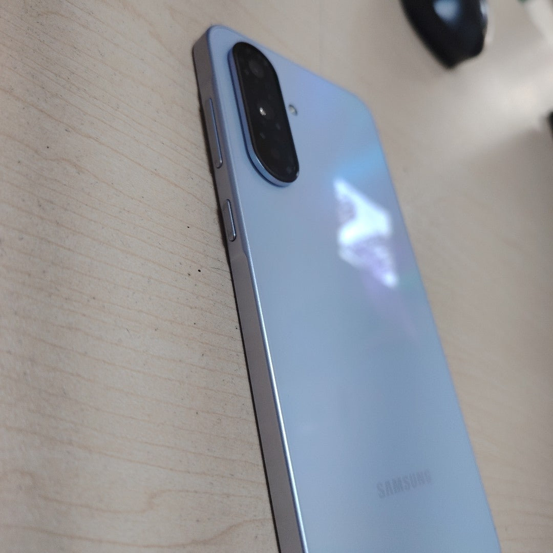 CELULAR SAMSUNG GALAXY A36 5G SM-A366E (2025) 128 GB 6 GB RAM (SEMINUEVO)