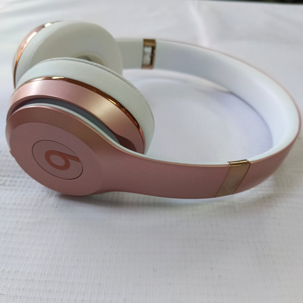 AUDIFONOS BEATS SOLO 3 INALAMBRICO ON EAR (SEMINUEVO)