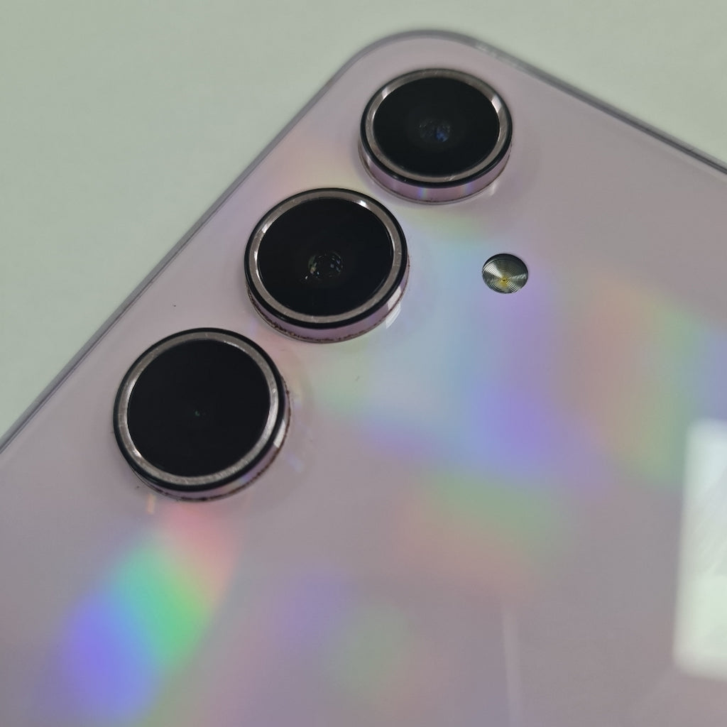 CELULAR SAMSUNG GALAXY A55 5G SM-A556E (2024) 128 GB 8 GB RAM (SEMINUEVO)