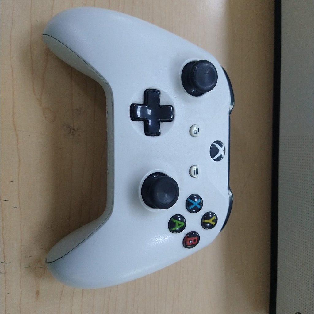 CONSOLA DE VIDEOJUEGO MICROSOFT XBOX ONE S ALL DIGITAL 1 TB (SEMINUEVO)