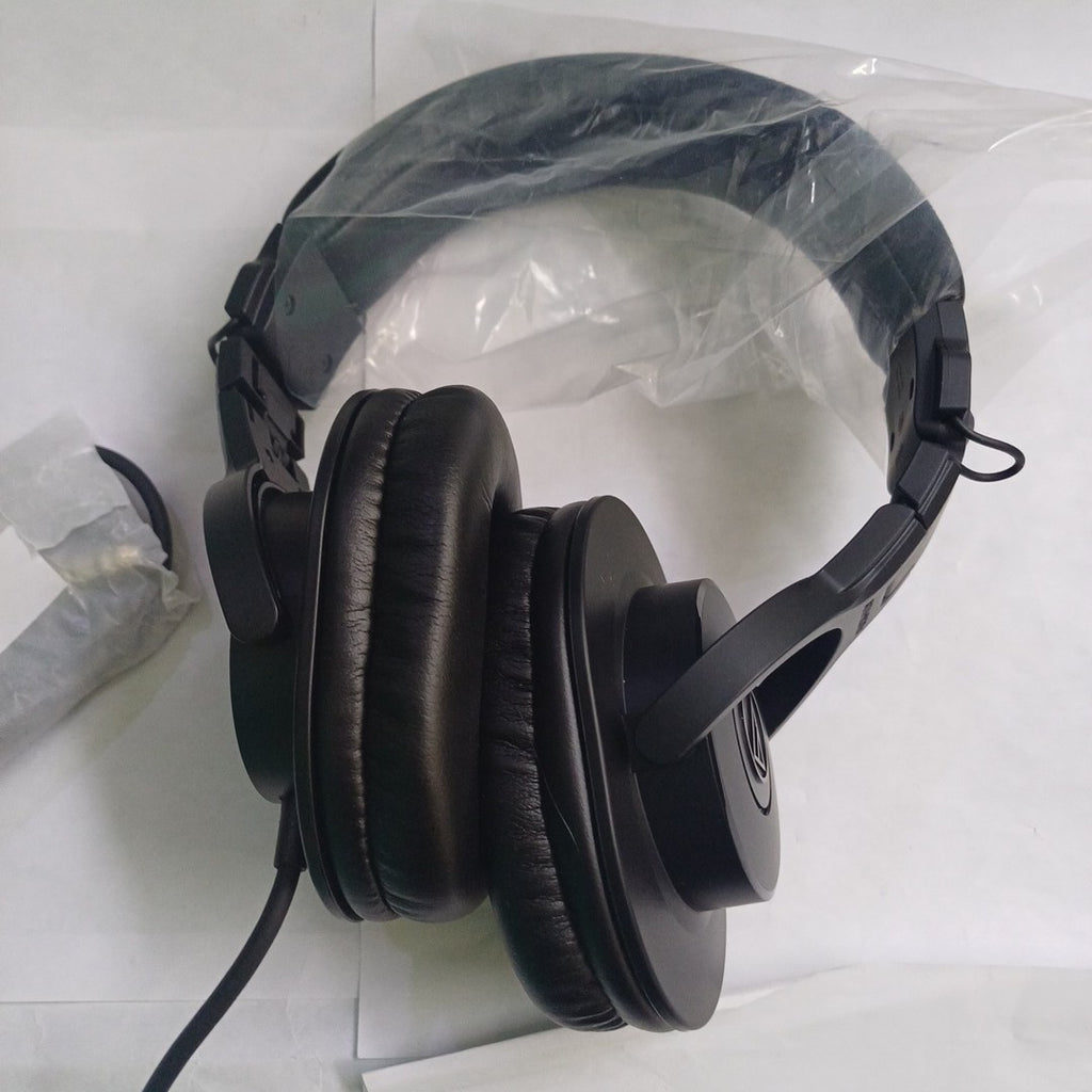 AUDIFONOS AUDIO-TECHNICA ATH-M30X ALAMBRICO OVER EAR (SEMINUEVO)
