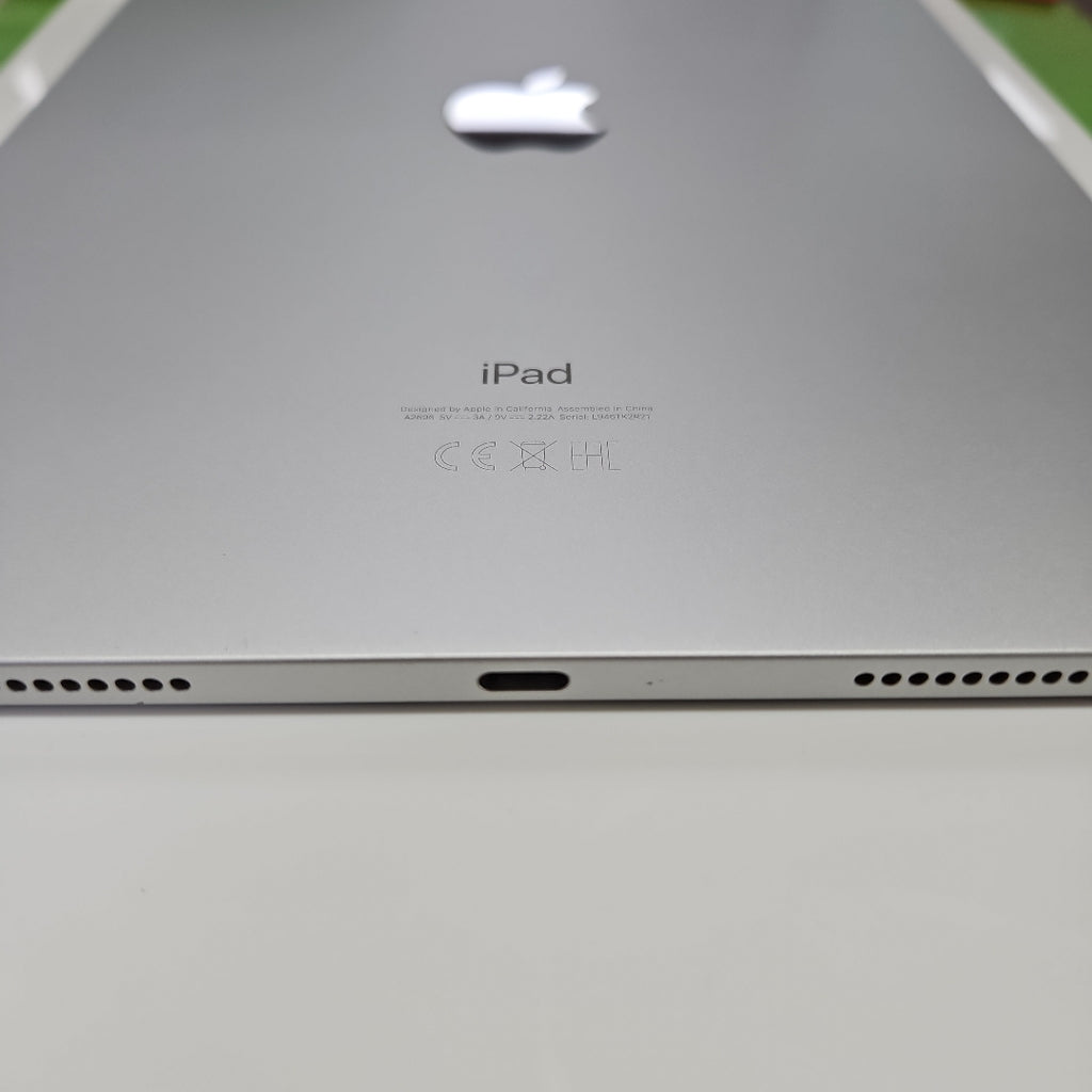 TABLETA APPLE IPAD 10 A2696 256 GB 4 GB RAM (SEMINUEVO)