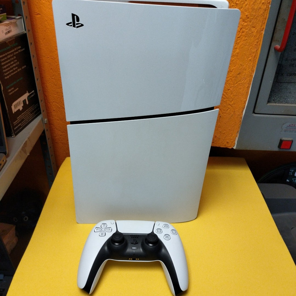 CONSOLA DE VIDEOJUEGO SONY PS5 DIGITAL 825 SSD (SEMINUEVO)