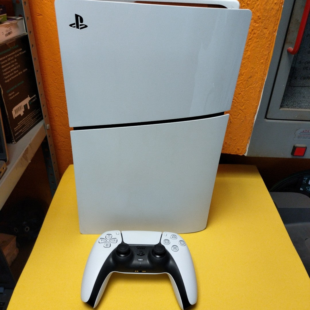 CONSOLA DE VIDEOJUEGO SONY PS5 DIGITAL 825 SSD (SEMINUEVO)