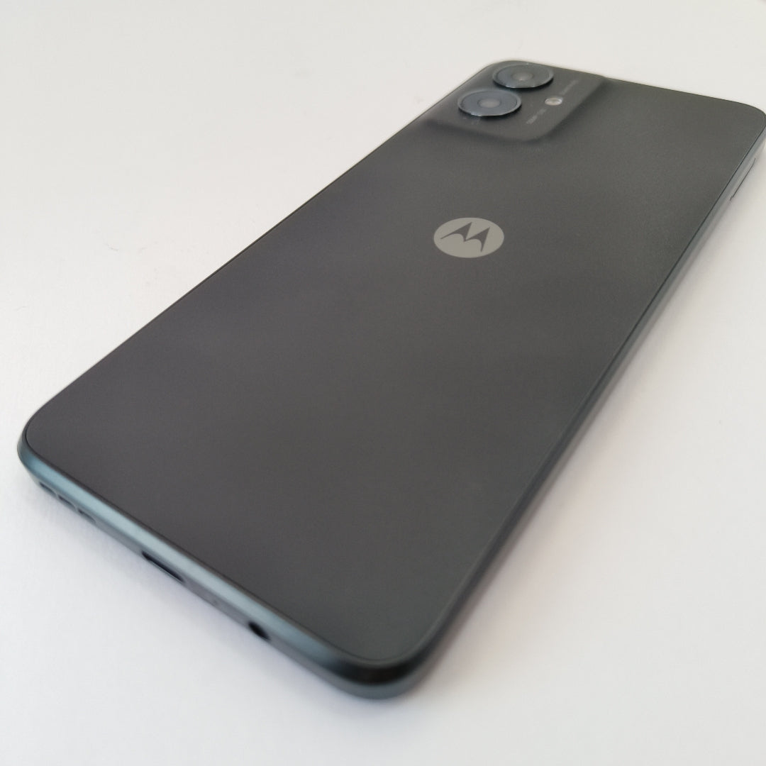 CELULAR MOTOROLA MOTO G55 5G XT2435-1(2024) 256 GB 8 GB RAM (SEMINUEVO)