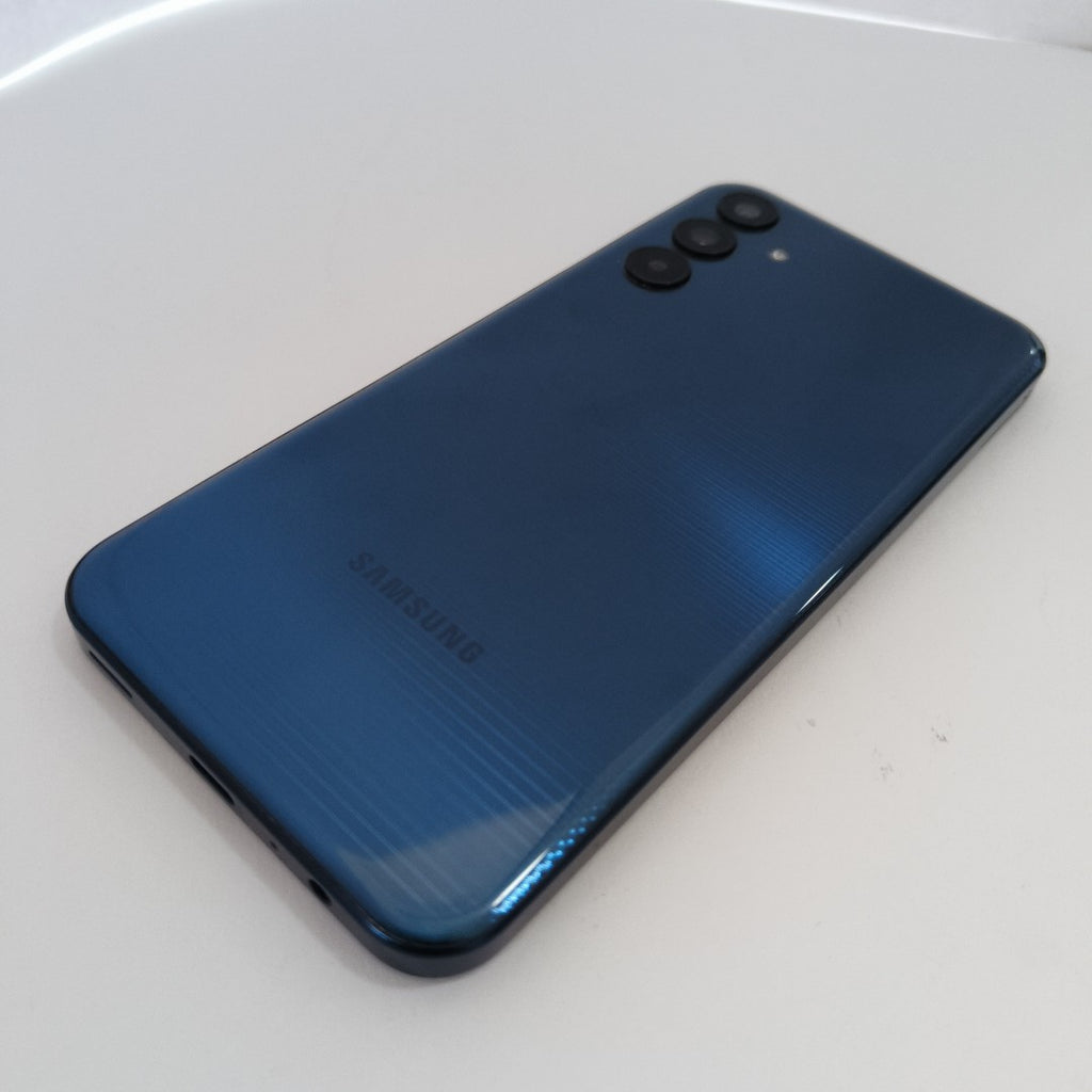 CELULAR SAMSUNG GALAXY M15 5G SM-M156B/DSN (2024) 128 GB 4 GB RAM (SEMINUEVO)