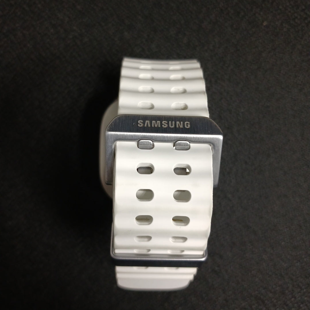 SMARTWATCH SAMSUNG GALAXY WATCH ULTRA SM-L705F (2024) 47 MM GPS + CELULAR (SEMINUEVO)