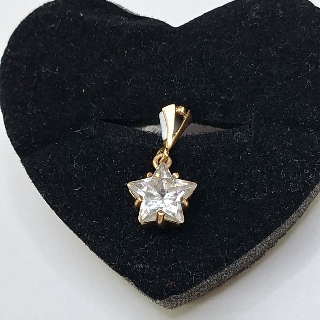 DIJE. ORO. 14 K 2.2 GRMS (SEMINUEVO)