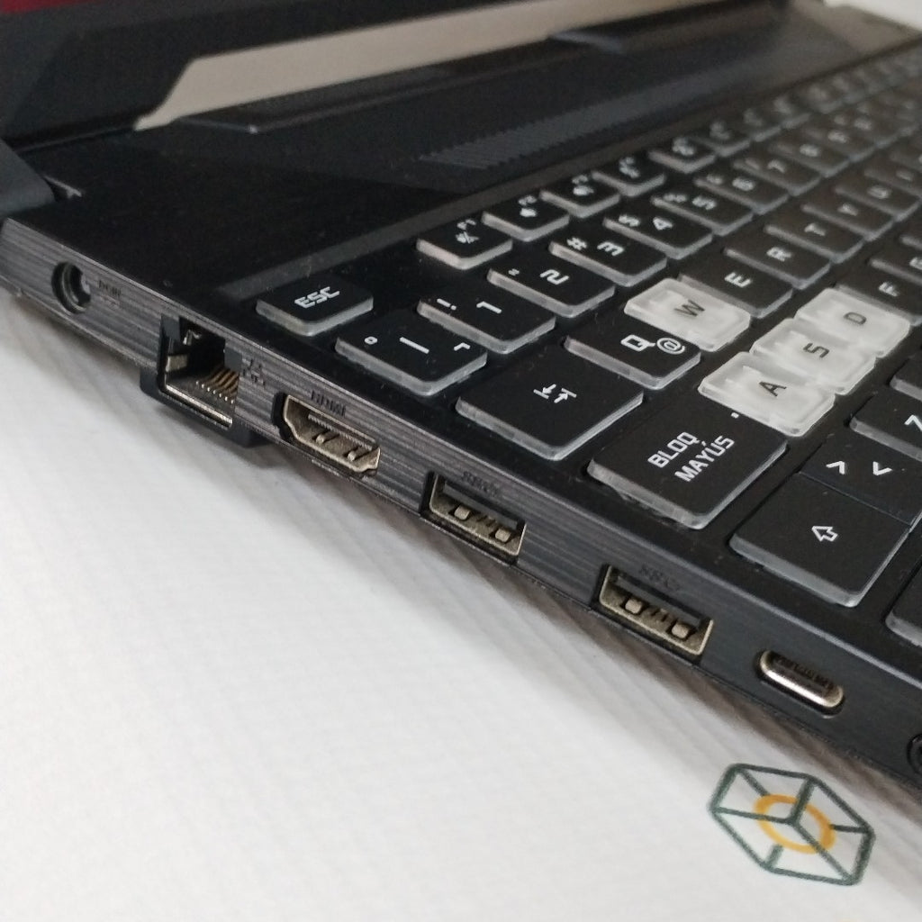 LAPTOP ASUS TUF GAMING F15 FX506HF-HN010W (2023) 512 GB SSD 8 GB RAM (SEMINUEVO)