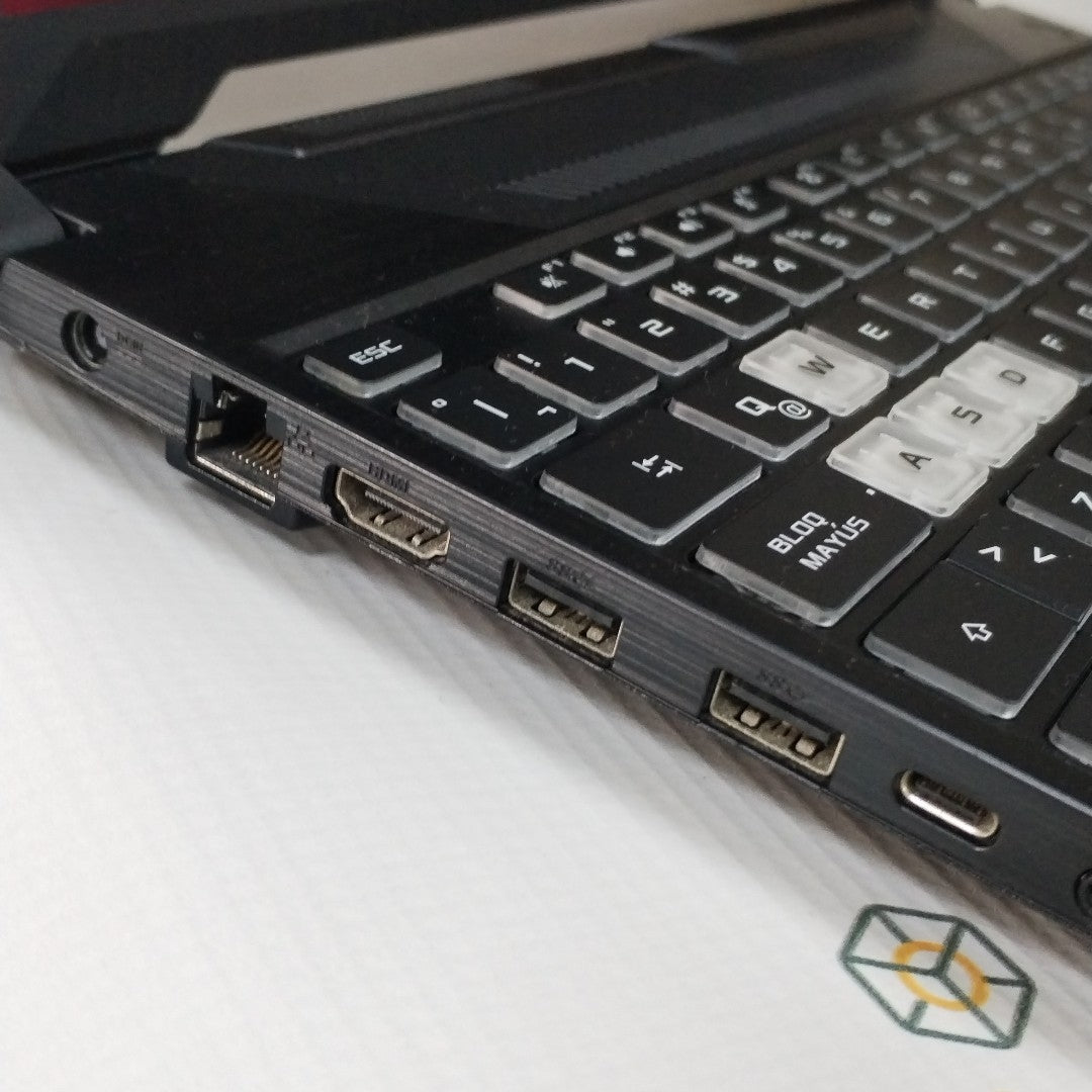 LAPTOP ASUS TUF GAMING F15 FX506HF-HN010W (2023) 512 GB SSD 8 GB RAM (SEMINUEVO)