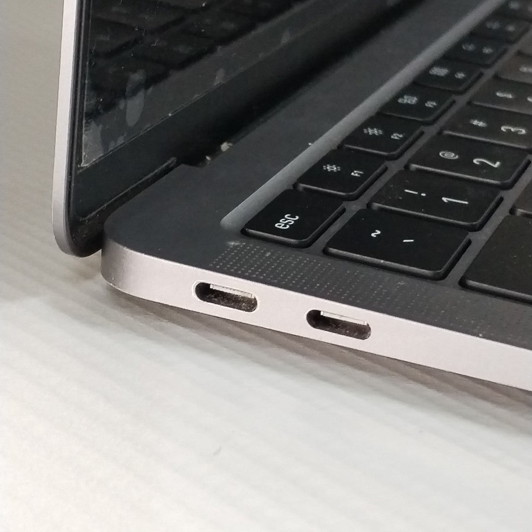 LAPTOP APPLE MACBOOK AIR 13" 2020 1.1 A2179 256 GB SSD 8 GB RAM (SEMINUEVO)