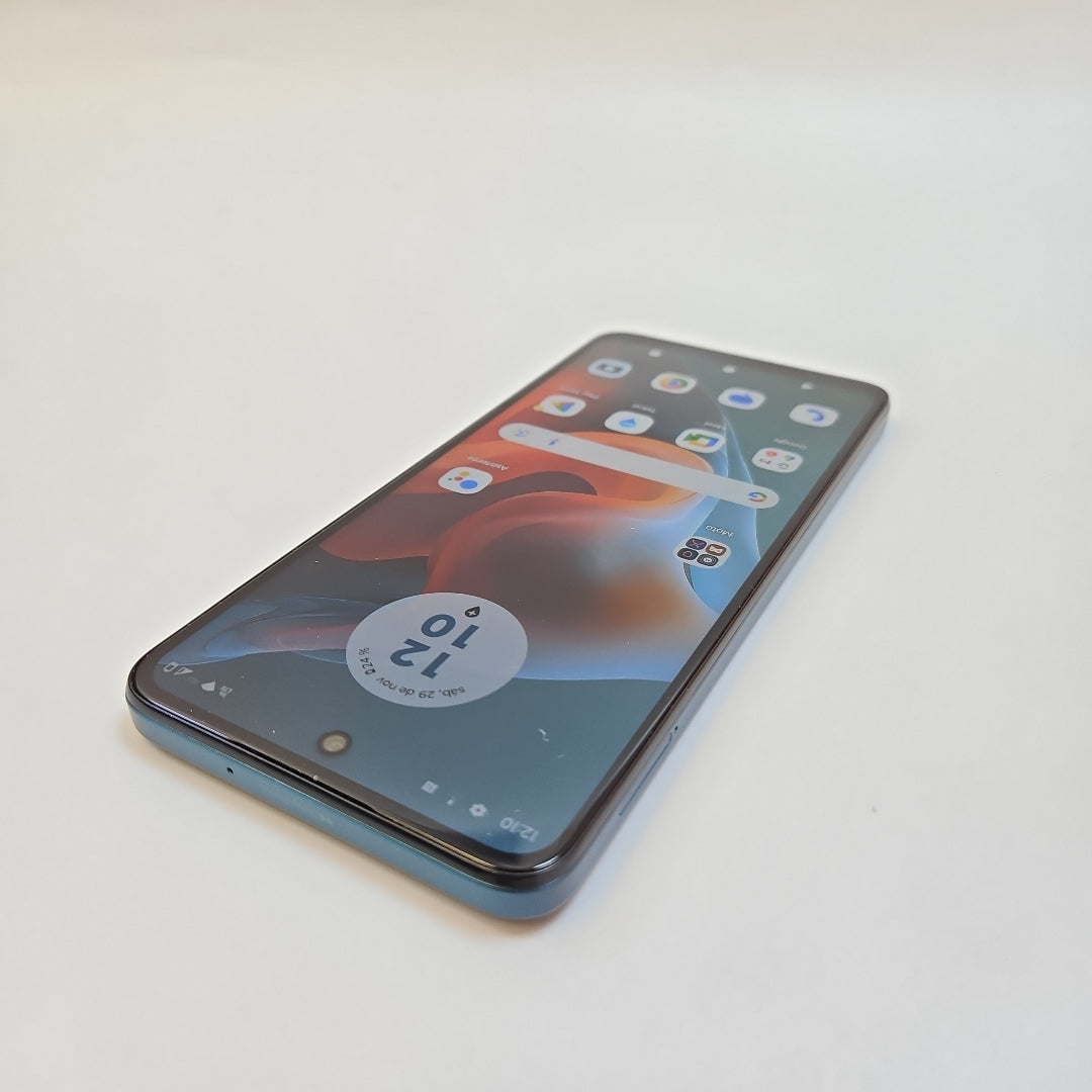 CELULAR MOTOROLA MOTO G34 5G XT2363-1 256 GB 8 GB RAM (SEMINUEVO)
