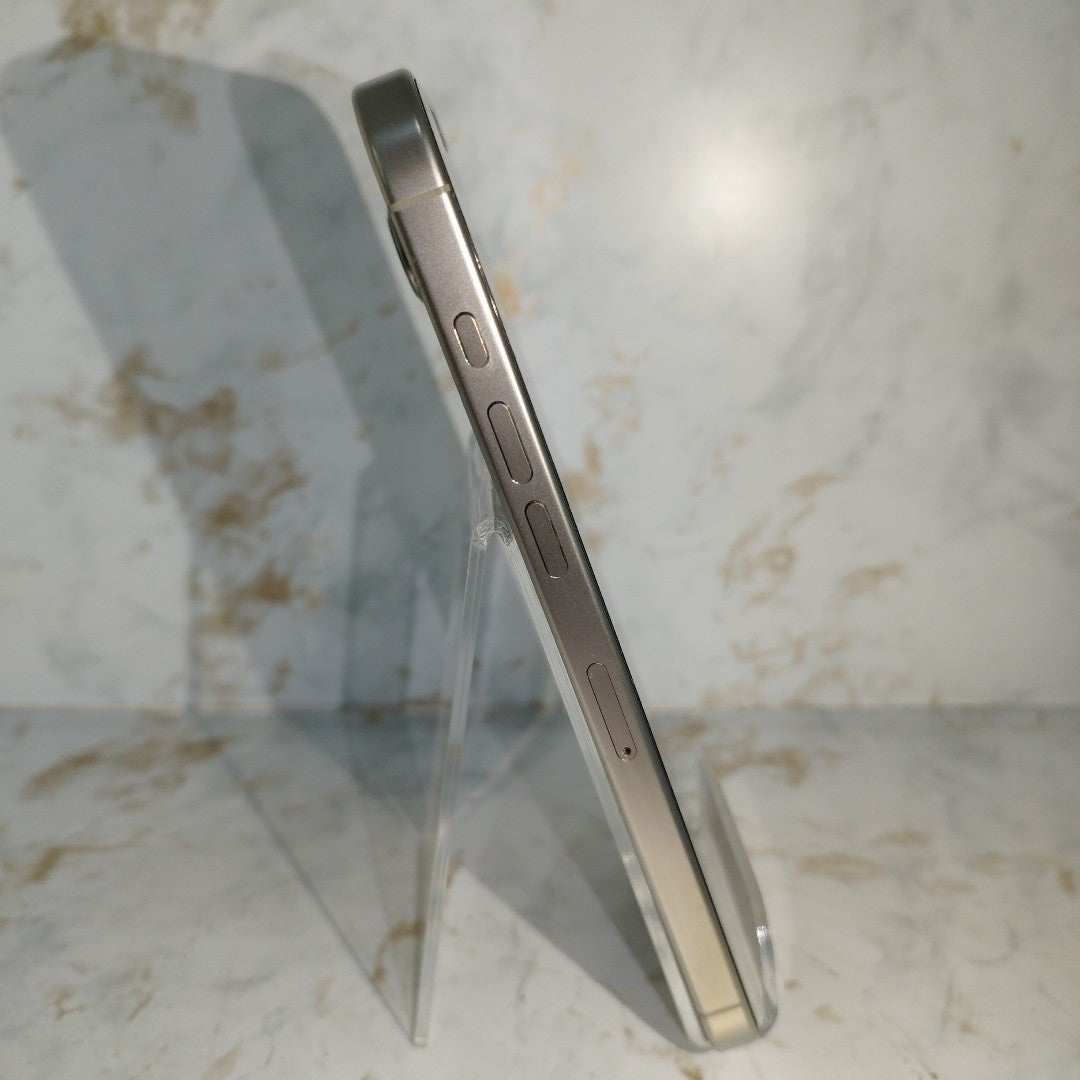 CELULAR APPLE IPHONE 16 PRO MAX A3295 (2024) 256 GB 8 GB RAM (SEMINUEVO)