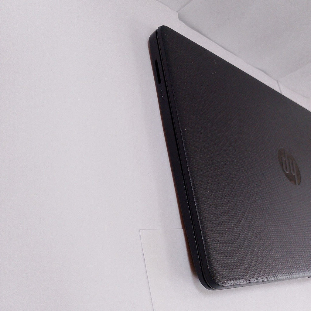LAPTOP HP 14-DQ0500LA (2022) 128 GB SSD 4 GB RAM