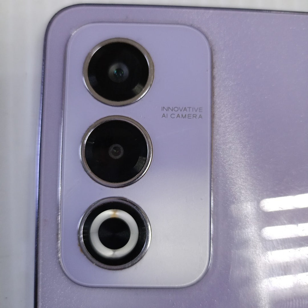 CELULAR OPPO  A80 5G CPH2639 (2024) 256 GB 8 GB RAM (SEMINUEVO)