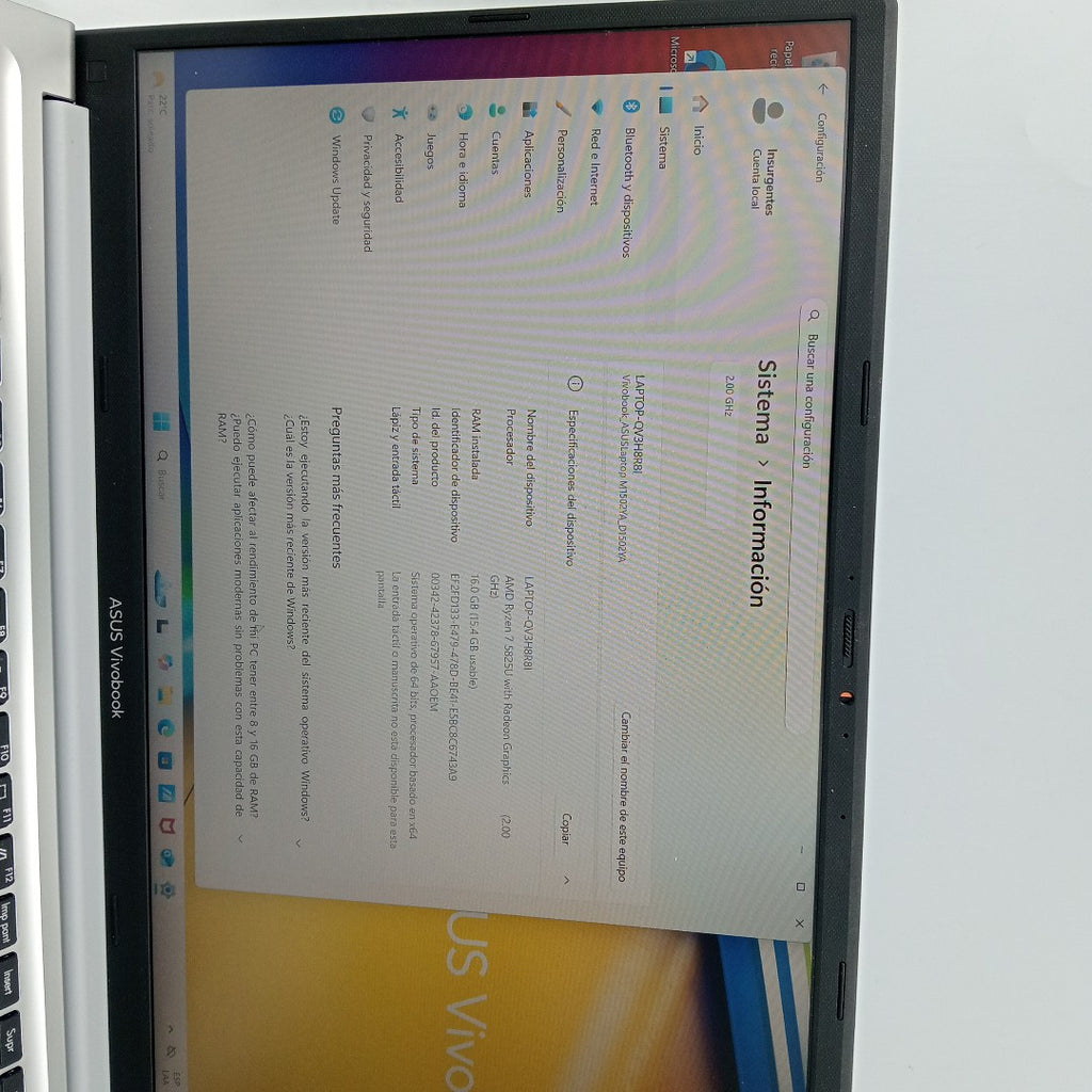 LAPTOP ASUS VIVOBOOK 15 D1502YA-NJ584W (2025) 512 GB SSD 16 GB RAM (SEMINUEVO)