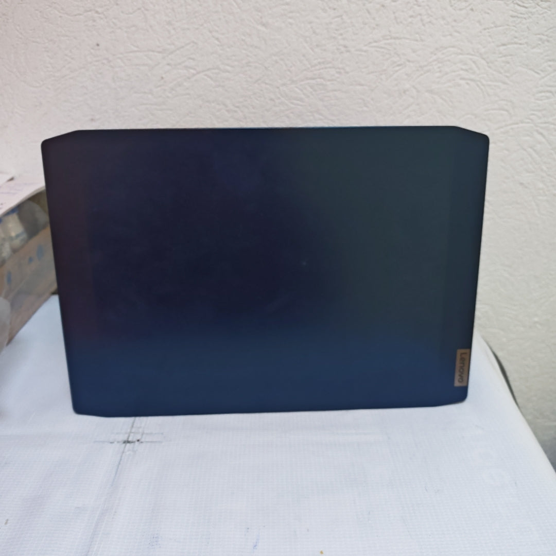 LAPTOP LENOVO IDEAPAD GAMING 3 15ARH05 (2022) 1 TB + 128 GB SSD 8 GB RAM (SEMINUEVO)