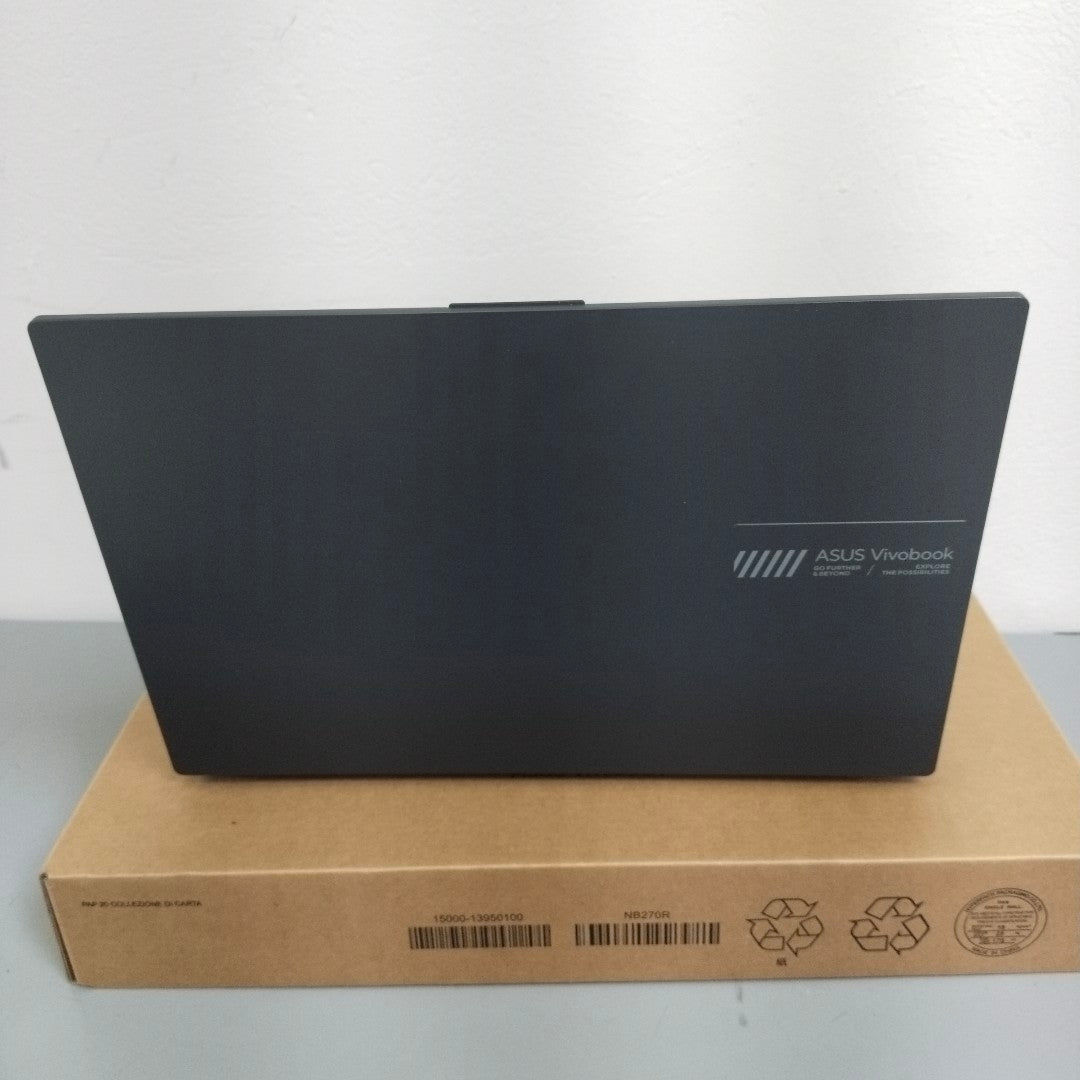 LAPTOP ASUS VIVOBOOK L1404FA-NK286W (2023) 512 GB SSD 8 GB RAM (SEMINUEVO)
