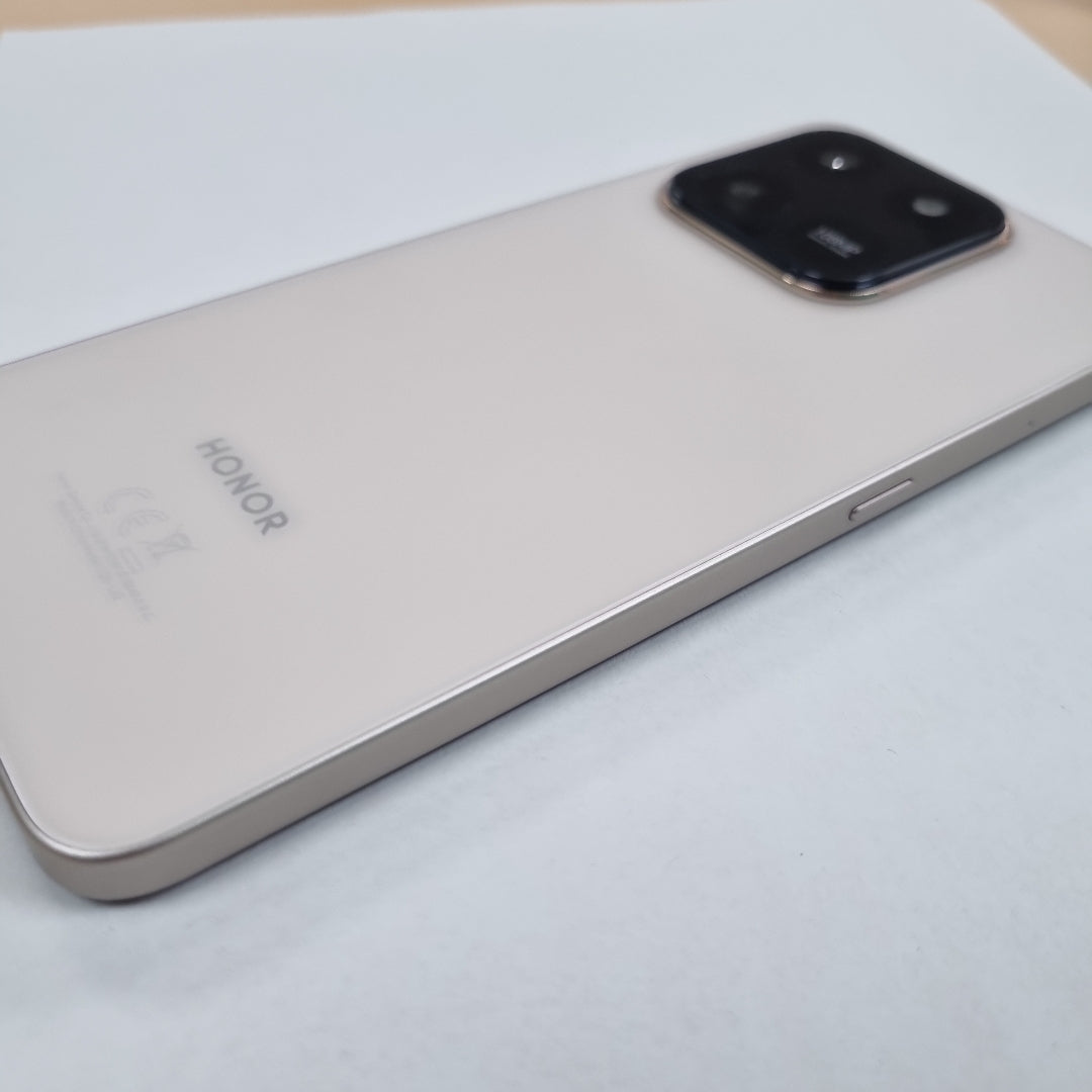 CELULAR HONOR X7D LGN-LX3 (2025) 256 GB 8 GB RAM (SEMINUEVO)