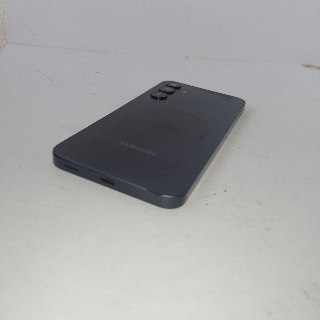 CELULAR SAMSUNG GALAXY A16 SM-A165M (2024) 128 GB 6 GB RAM (SEMINUEVO)