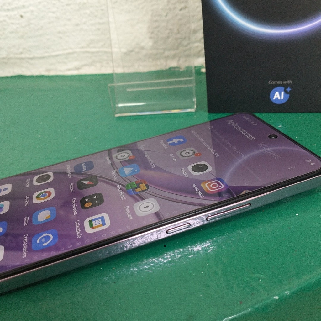 CELULAR VIVO V50 LITE V2441 (2025) 256 GB 8 GB RAM (SEMINUEVO)