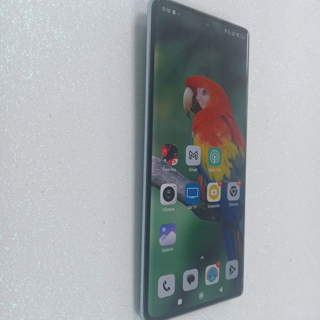 CELULAR XIAOMI REDMI NOTE 14 PRO 24116RACCG (2024) 256 GB 8 GB RAM (SEMINUEVO)