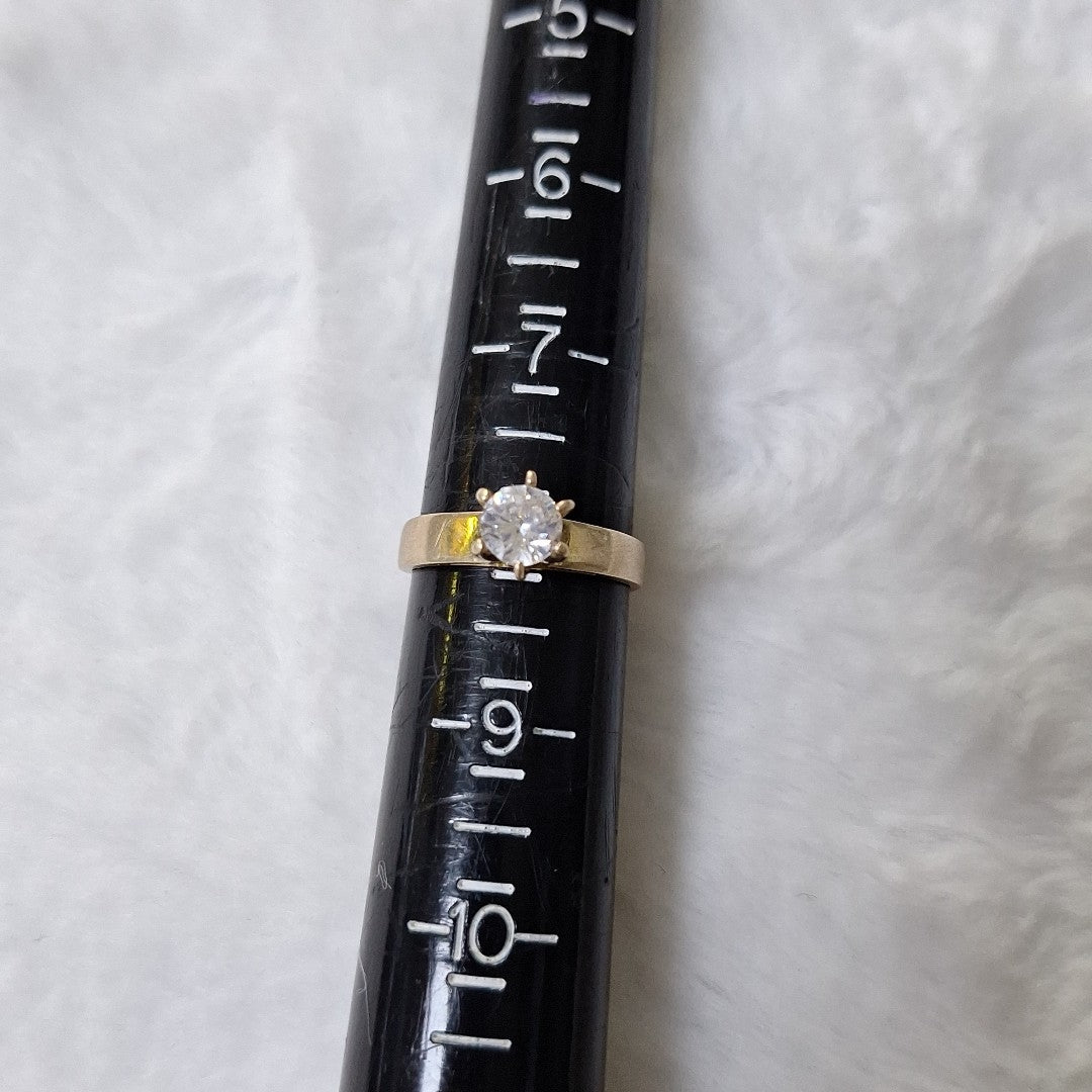 K1 4,00 GRMS 8 K ESPECIFICACIONES COMPLEMENTARIAS ANILLITO CON CIRCONIA (SEMINUEVO)