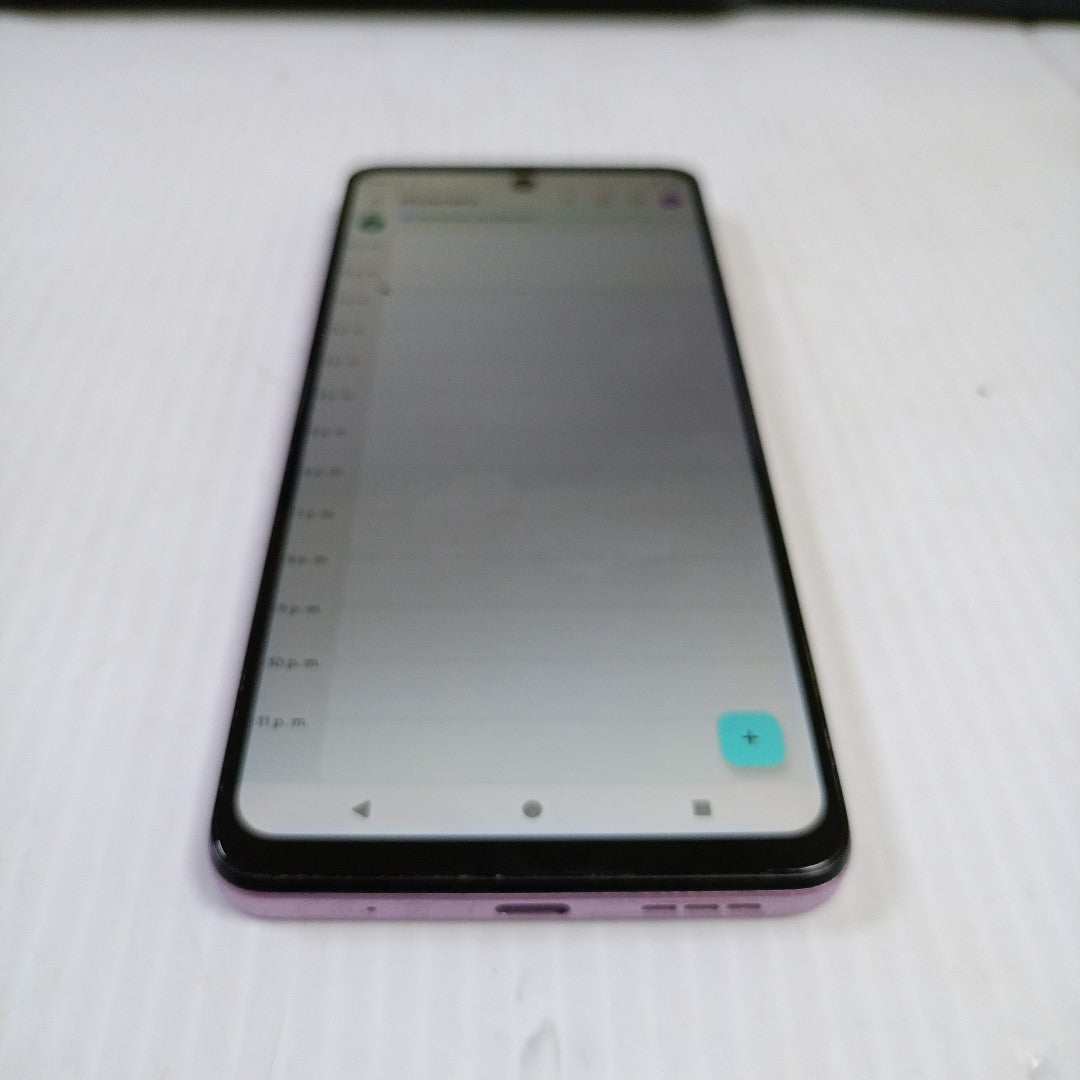 CELULAR MOTOROLA MOTO G24 XT2423-3 (2024) 128 GB 8 GB RAM (SEMINUEVO)