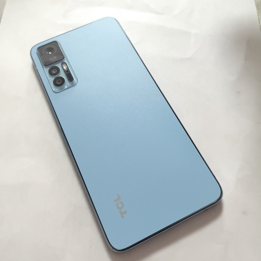 CELULAR TCL 30+ T676J 128 GB 4 GB RAM (SEMINUEVO)