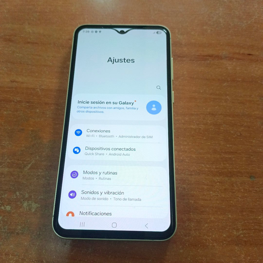 CELULAR SAMSUNG GALAXY A55 5G SM-A556E (2024) 128 GB 8 GB RAM (SEMINUEVO)