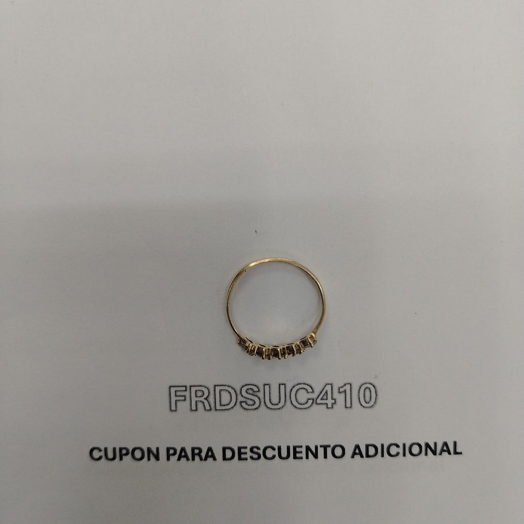 K1 1,50 GRMS 10 K ESPECIFICACIONES COMPLEMENTARIAS ANILLITO CON 5 CIRCONIAS EN M (SEMINUEVO)