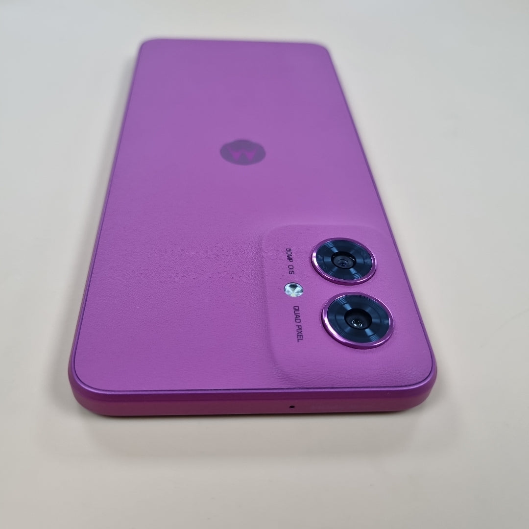 CELULAR MOTOROLA MOTO G55 5G XT2435-1(2024) 256 GB 8 GB RAM (SEMINUEVO)