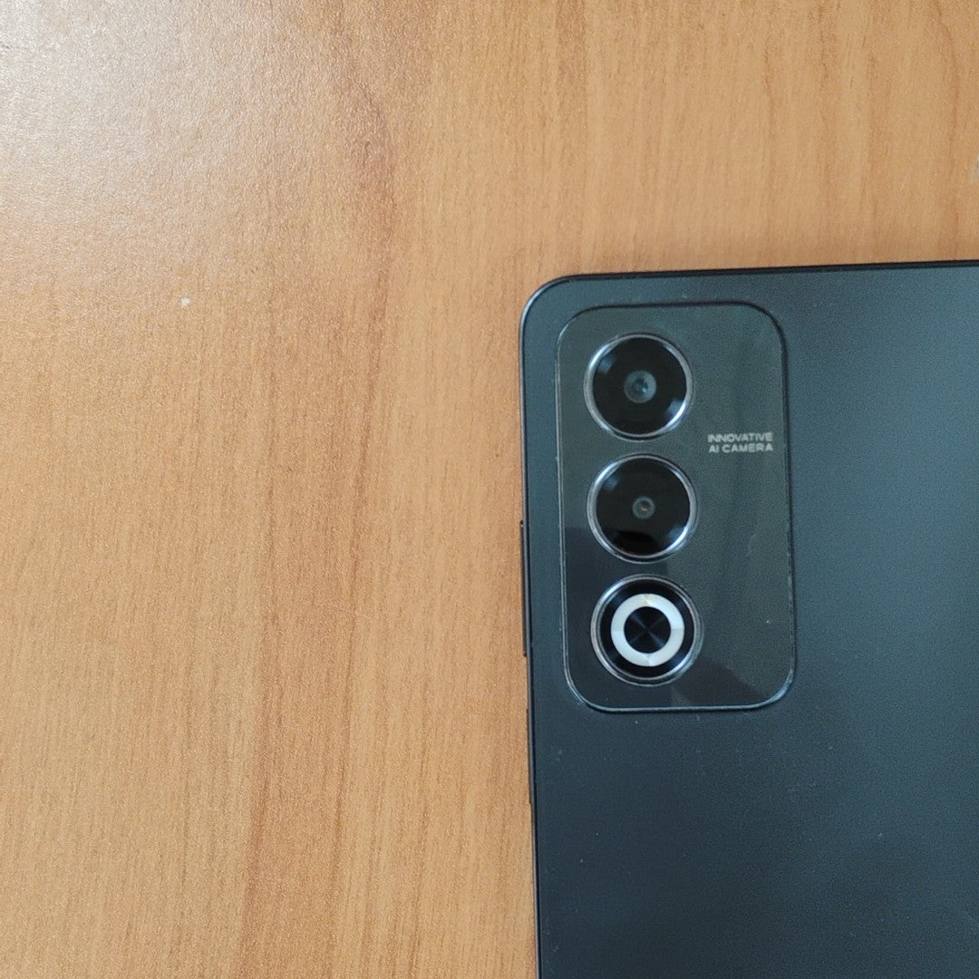 CELULAR OPPO  A80 5G CPH2639 (2024) 256 GB 8 GB RAM