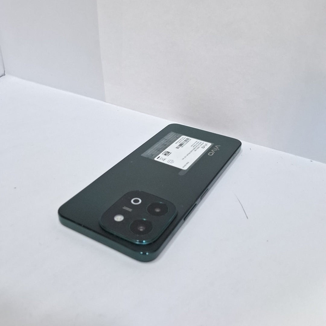 CELULAR VIVO Y28 V2352 256 GB 8 GB RAM (SEMINUEVO)