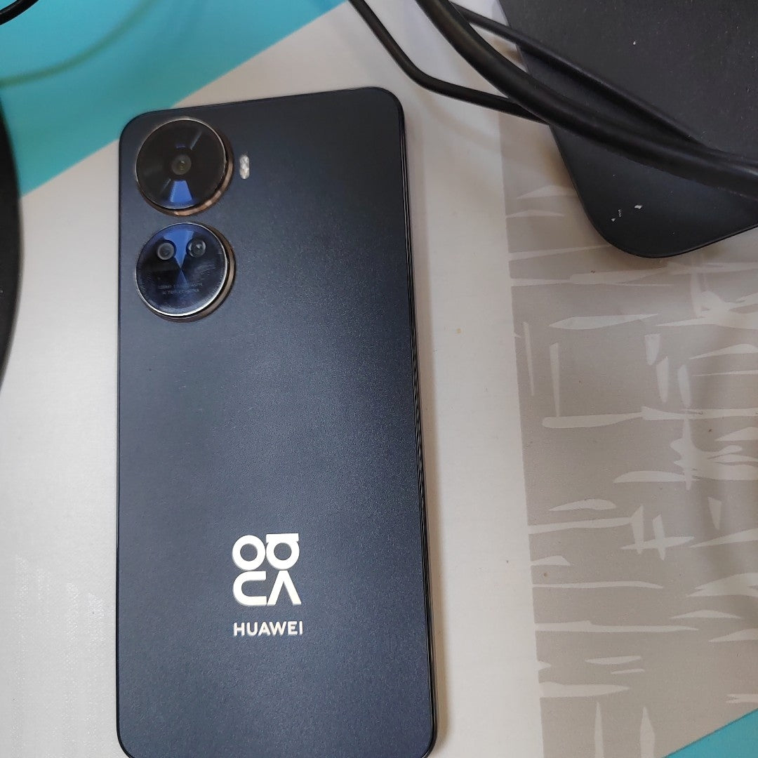 CELULAR HUAWEI NOVA 12SE  BNE-LX3 256 GB 8 GB RAM (SEMINUEVO)